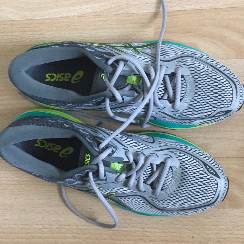 ASICS brand new sneakers